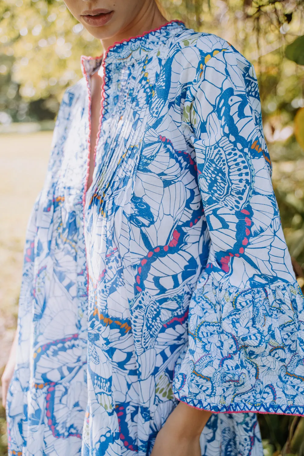 ARI DRESS - BUTTERFLY PARADISE