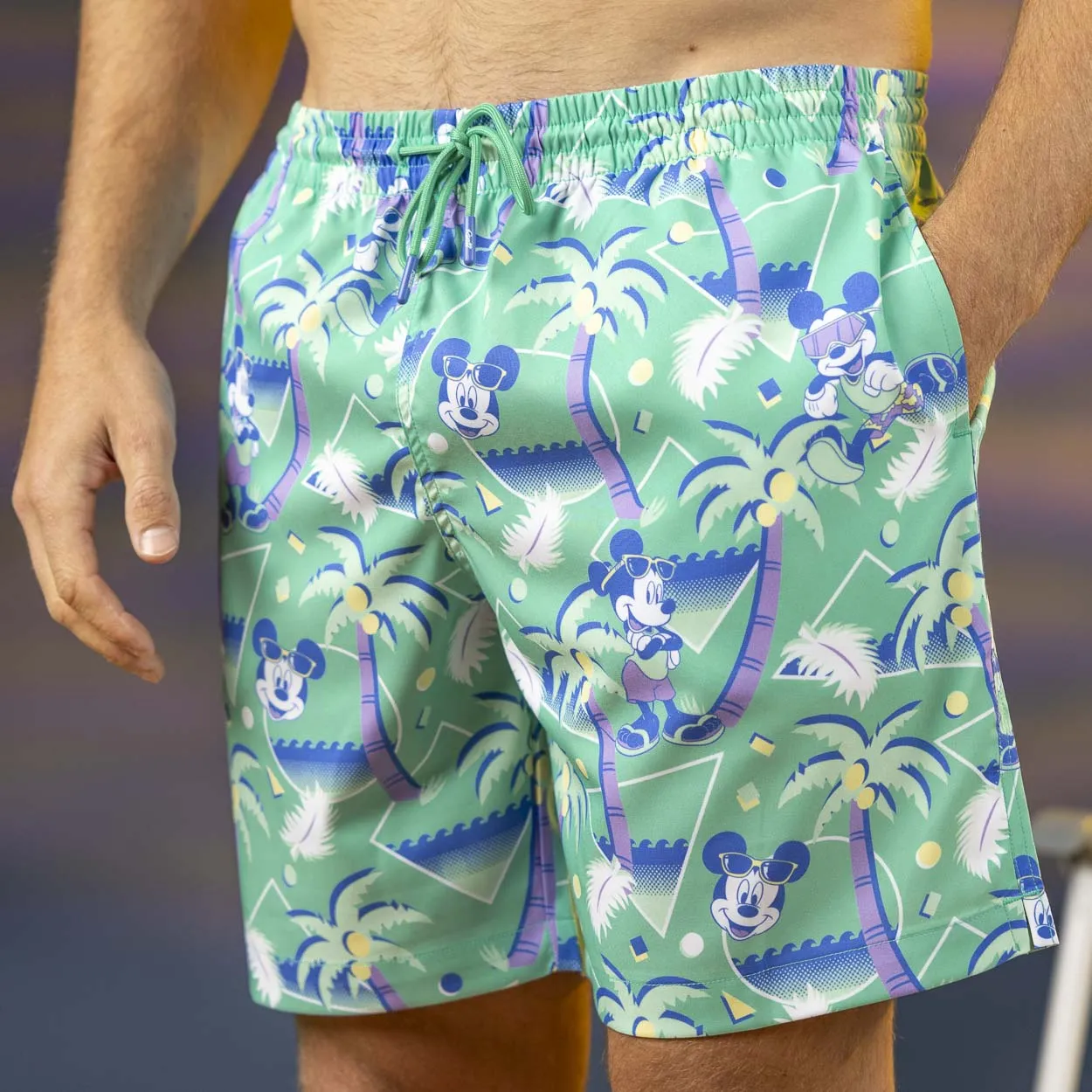 Disney "Cabana Mickey" – Hybrid Shorts