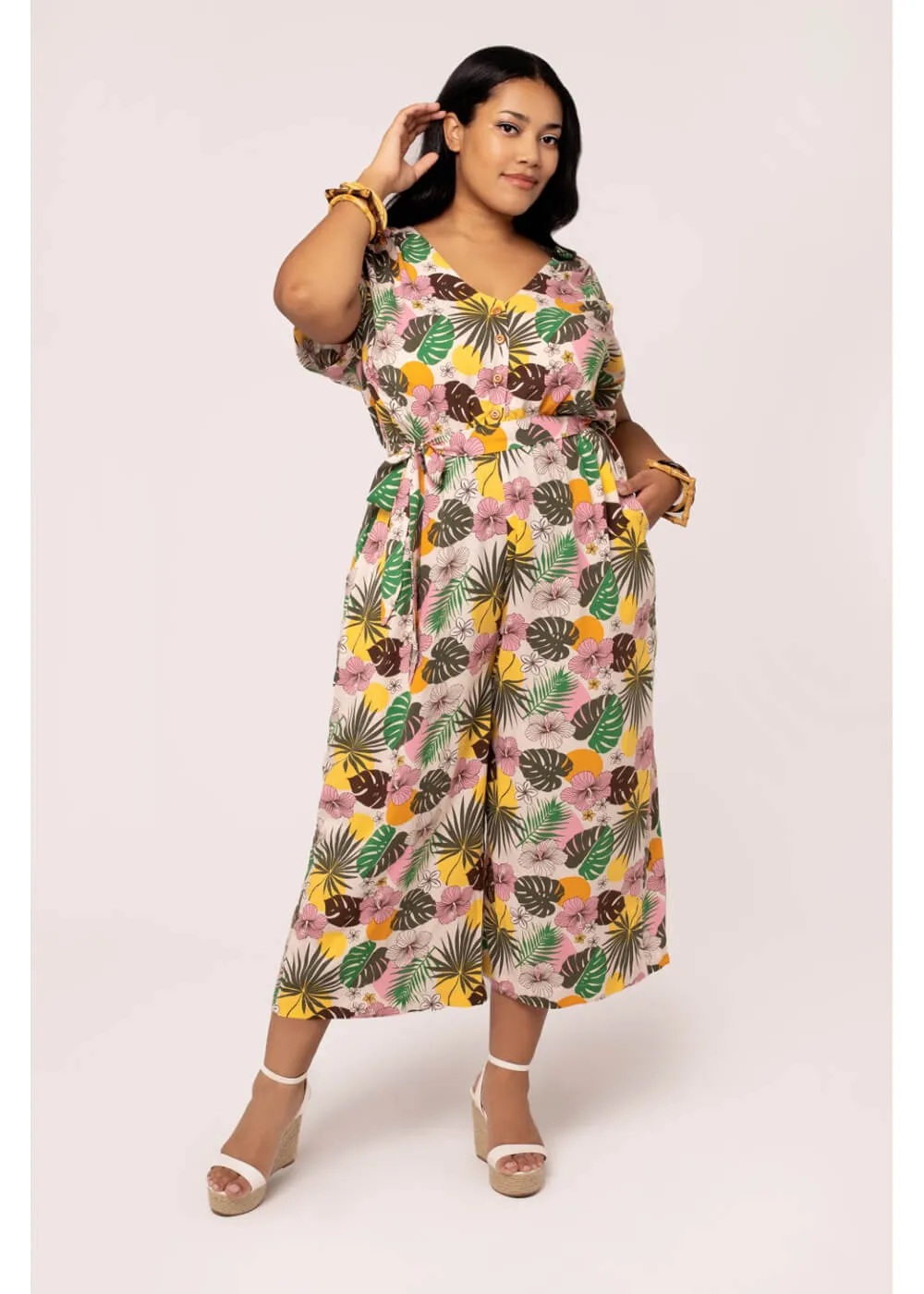 Hell Bunny Benita Tiki 50's Jumpsuit in Beige