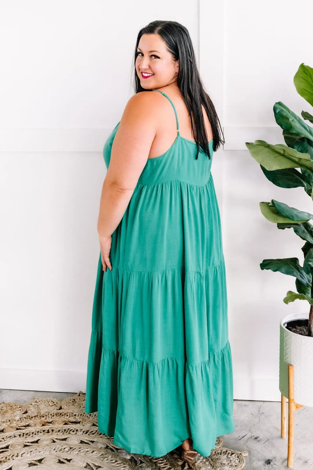 Mailee Tiered Maxi Dress in Tropical Teal
