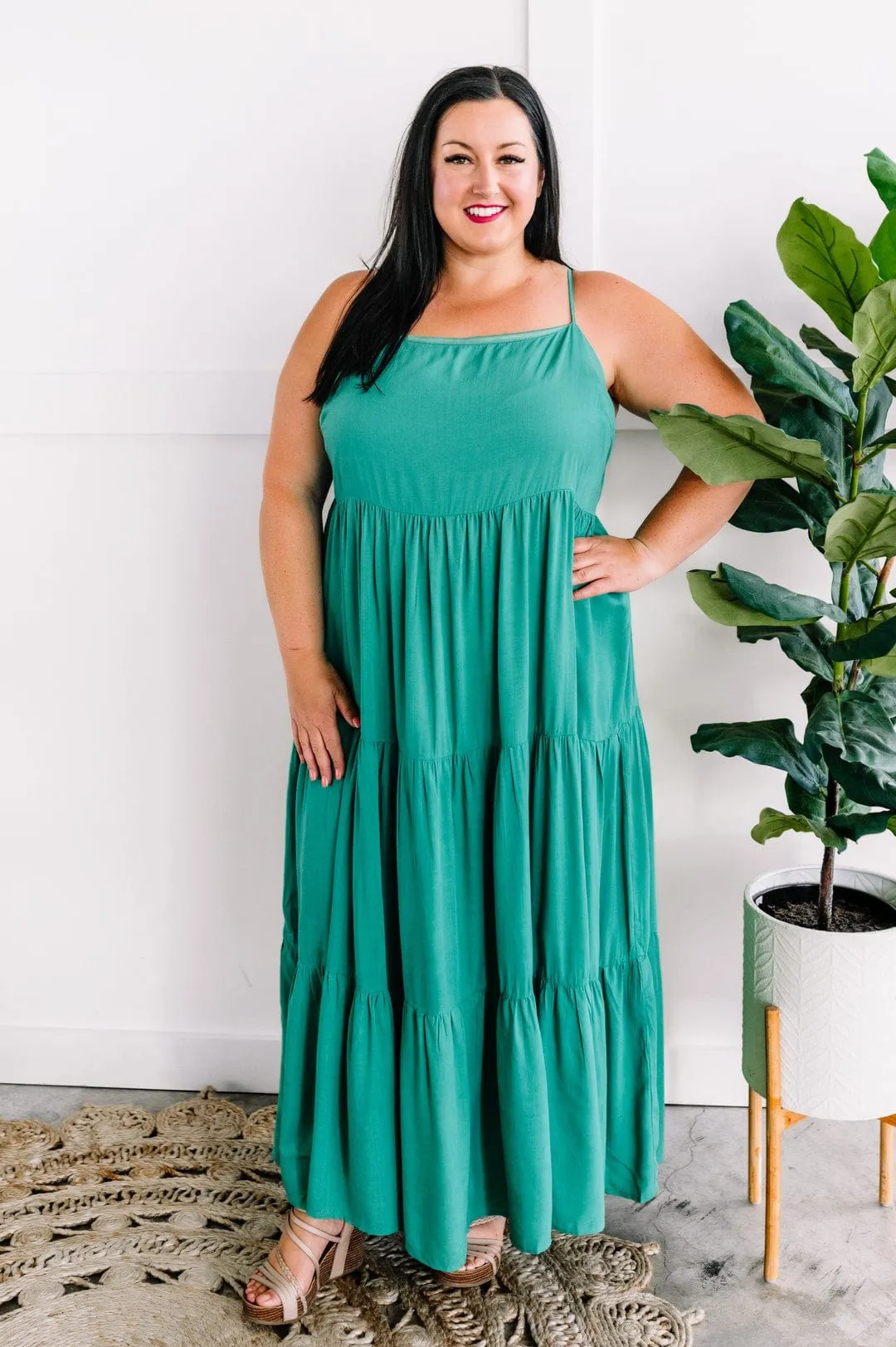 Mailee Tiered Maxi Dress in Tropical Teal