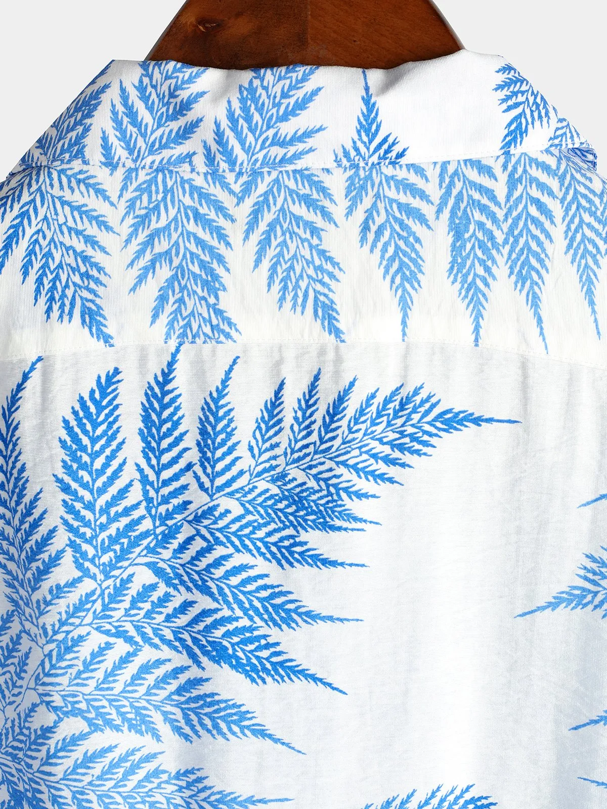 Men's Tropical Leaf Print Hawaiian Pocket Short Sleeve Shirt