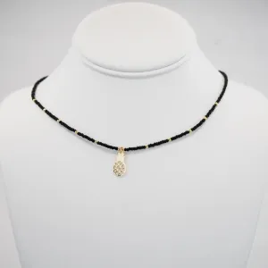 Pineapple Pendant Beaded Necklace: Tropical Charm