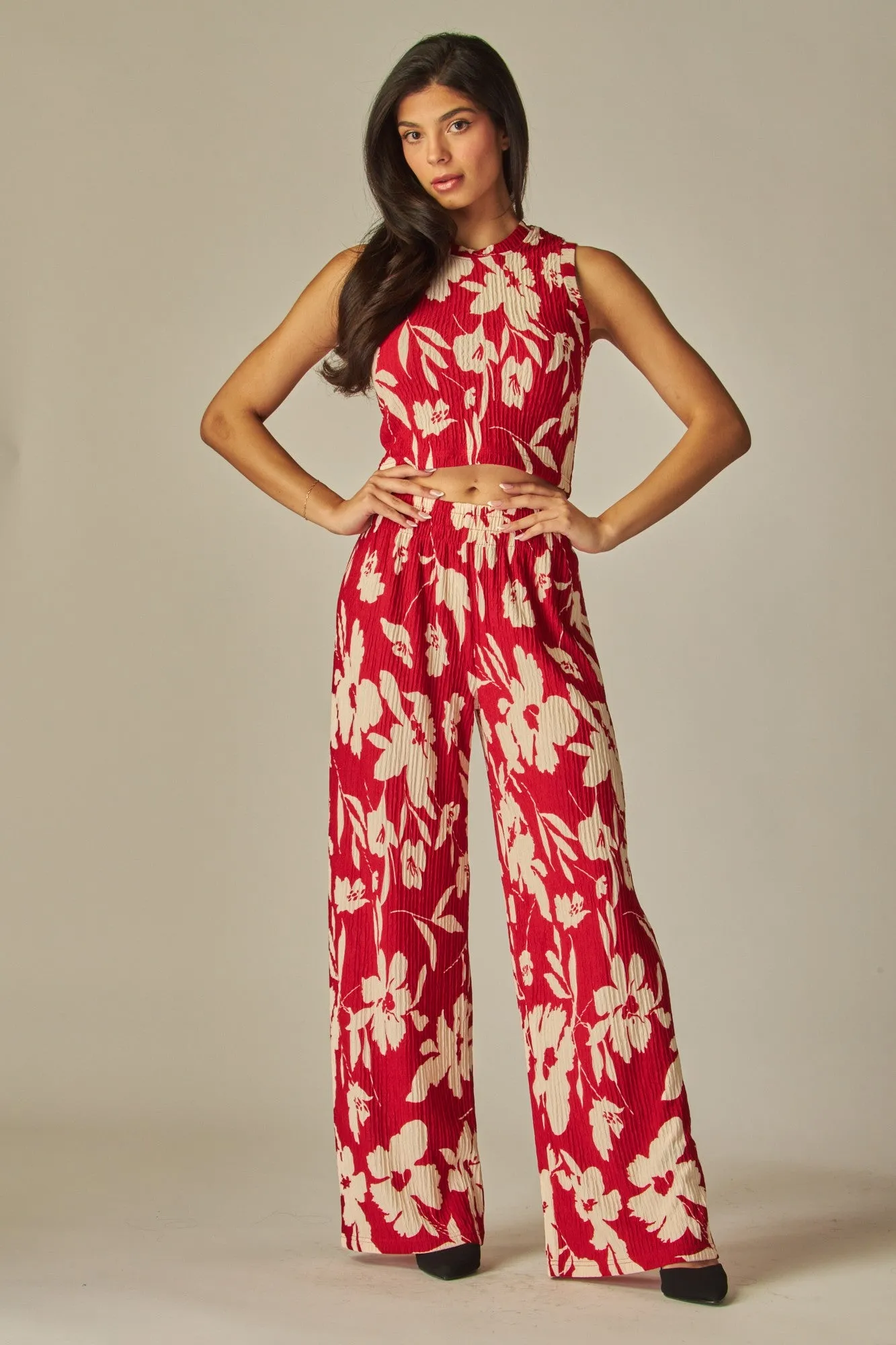 Red Floral Crinkled Crop Top & Lounge Pants Set 2/24/25 9641