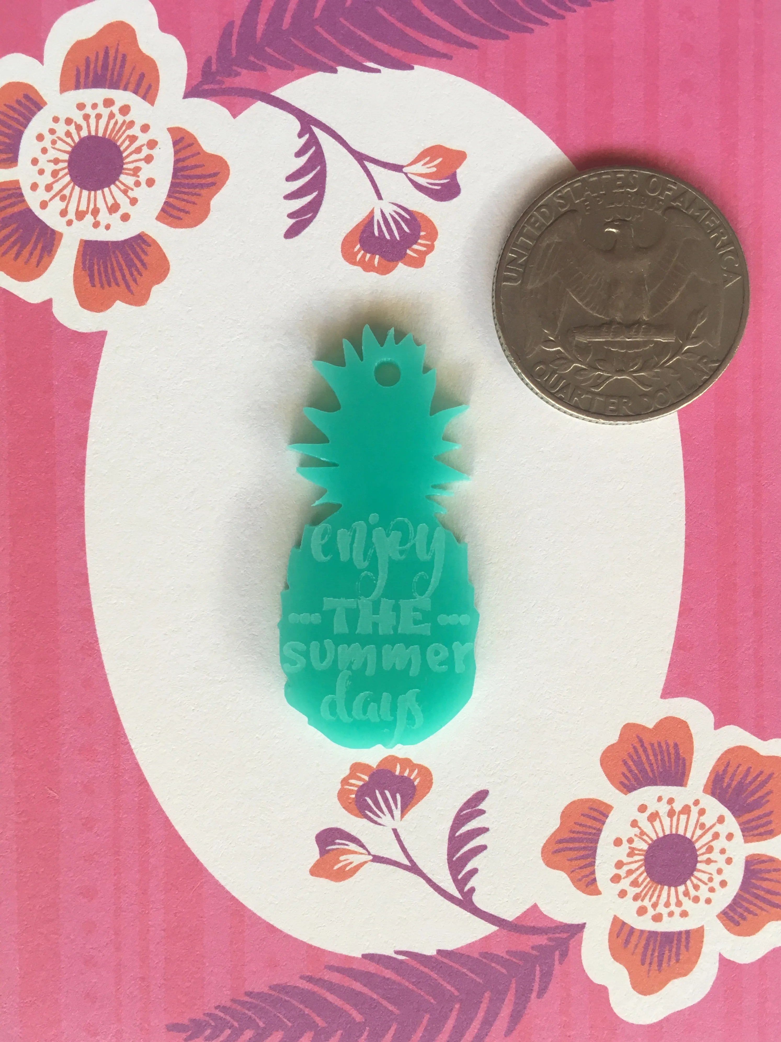 Summer Pineapples / 10 Pieces, 40mm